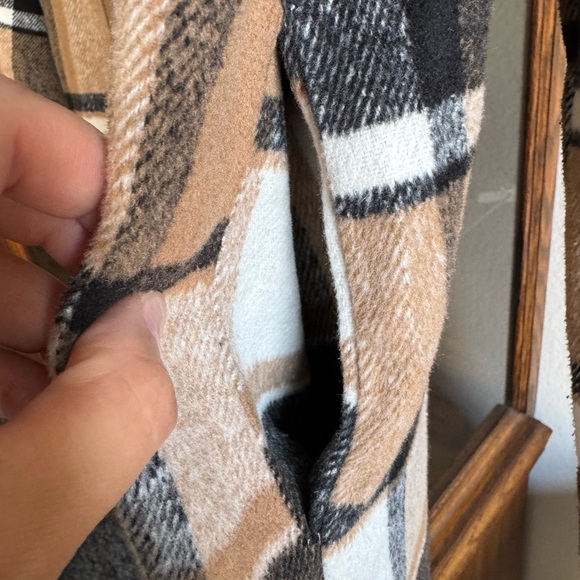 Women’s Plaid Shacket Brown/White/Gray Size Small - Picture 3 of 4